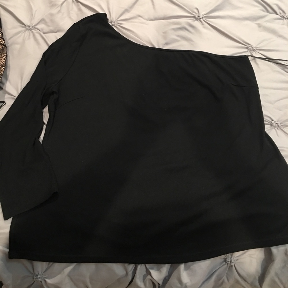 Astra Signature One shoulder lightweight sweater